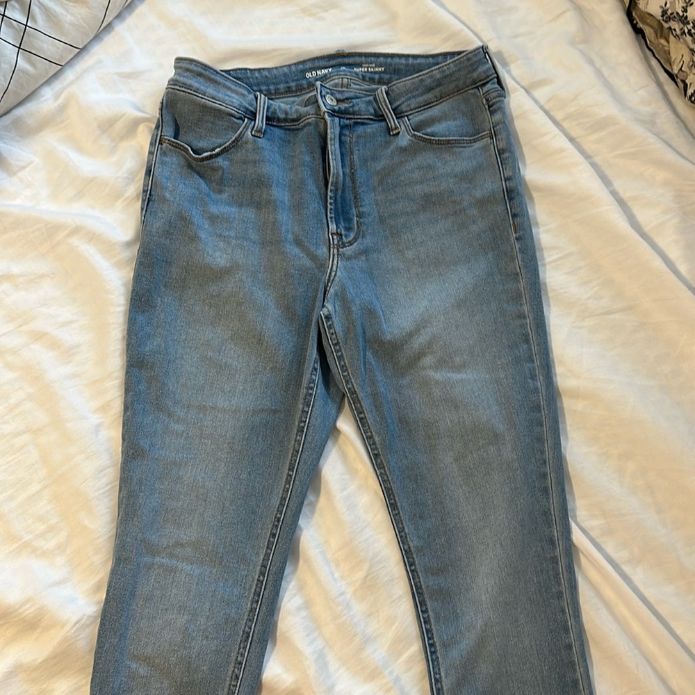 HIGH RISE SUPER SKINNY JEANS